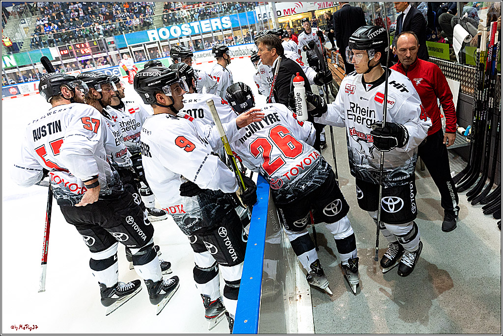 PENNY DEL;  Iserlohn Roosters - Kölner Haie; Iserlohn, 06.10.2022